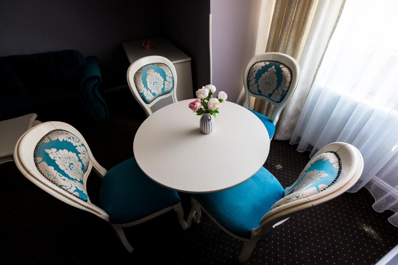 Royal Inn Busteni-Adults Only المظهر الخارجي الصورة