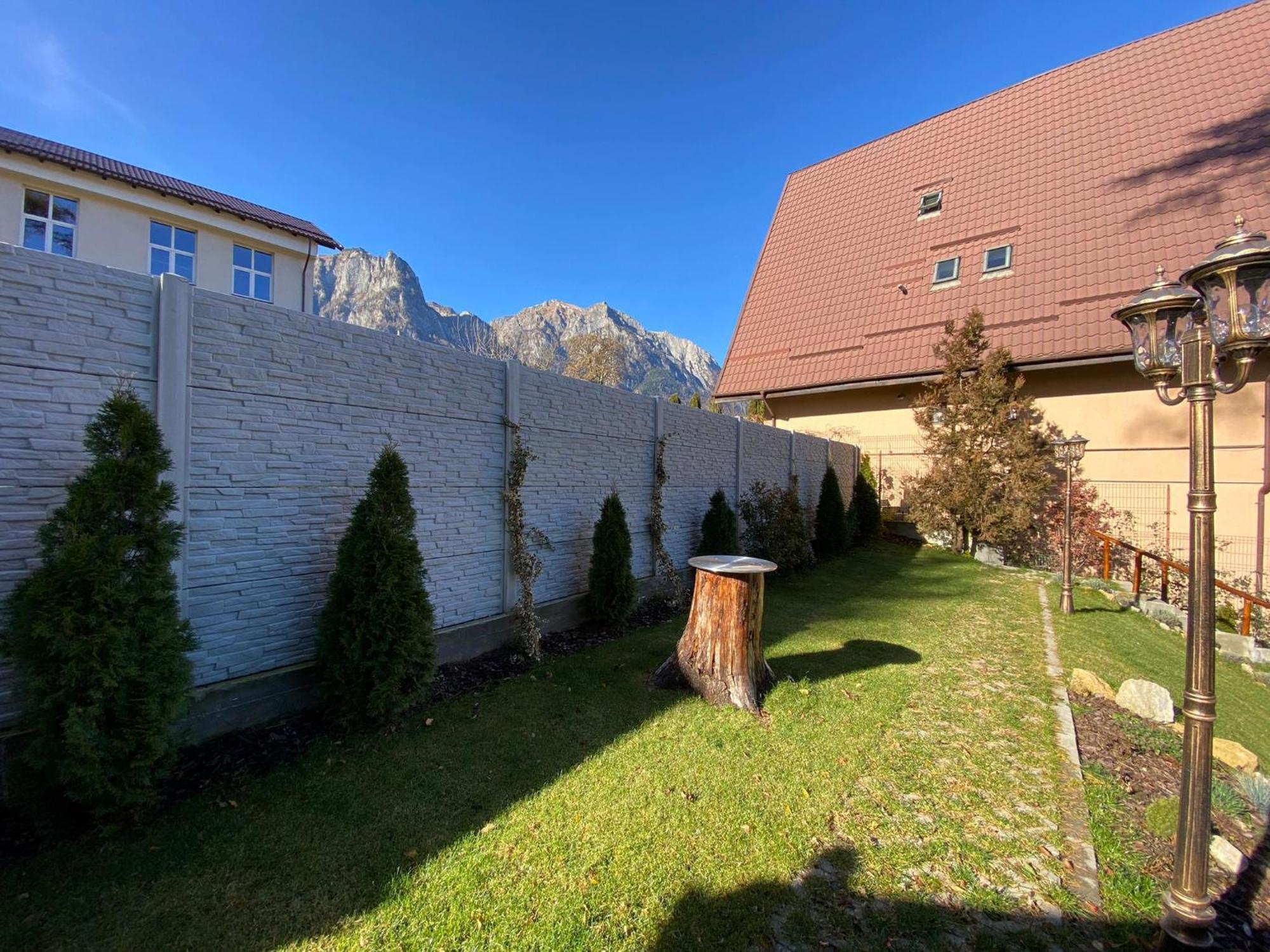 Royal Inn Busteni-Adults Only المظهر الخارجي الصورة