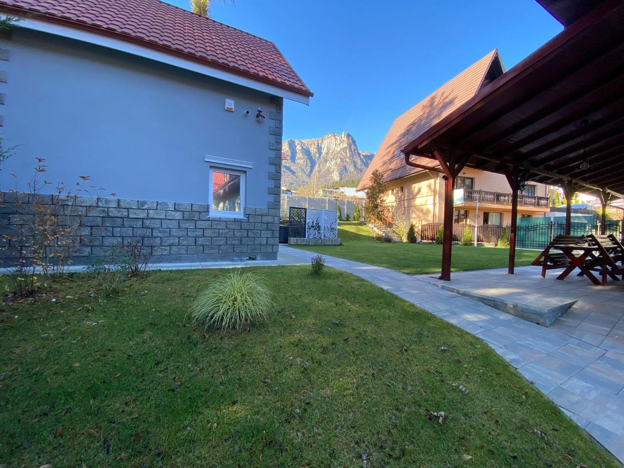 Royal Inn Busteni-Adults Only المظهر الخارجي الصورة